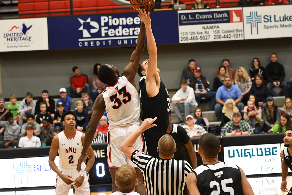 Men's Basketball v Western Oregon (January 26, 2019) Flickr