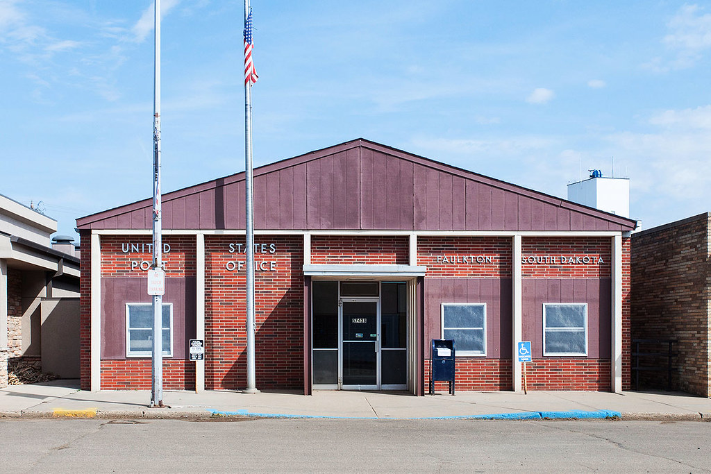 Faulkton, SD post office Faulk County. Photo by K Bladel, … Flickr