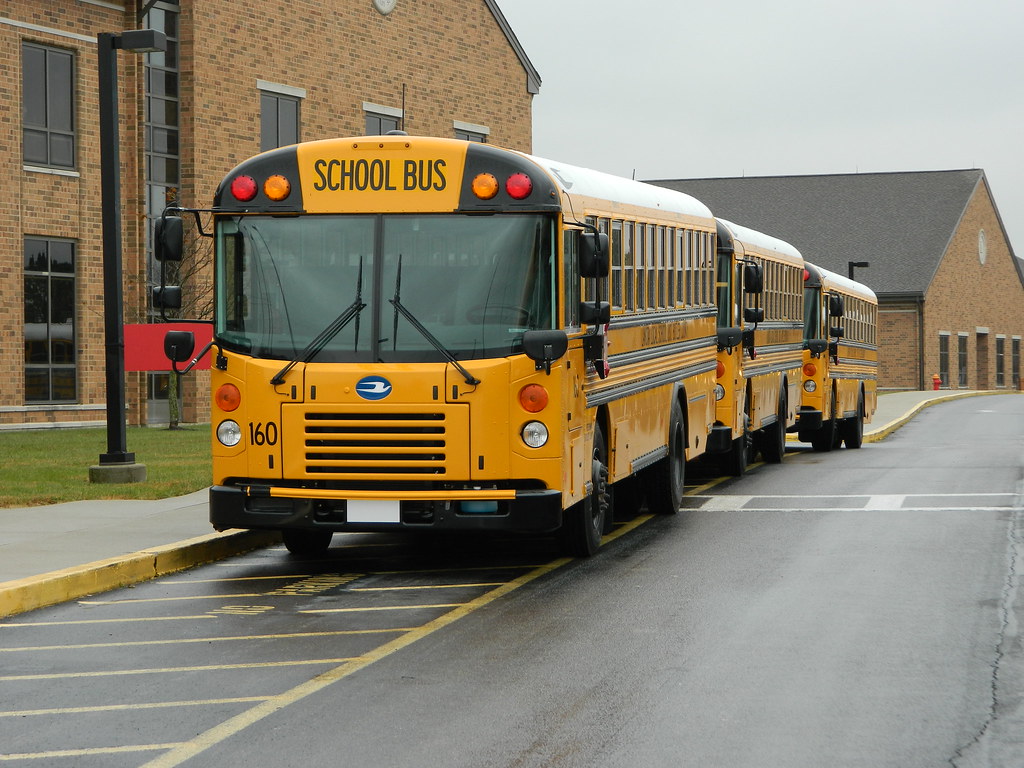 Lakota Local School District 160 (3) Cincinnati NKY Buses Flickr
