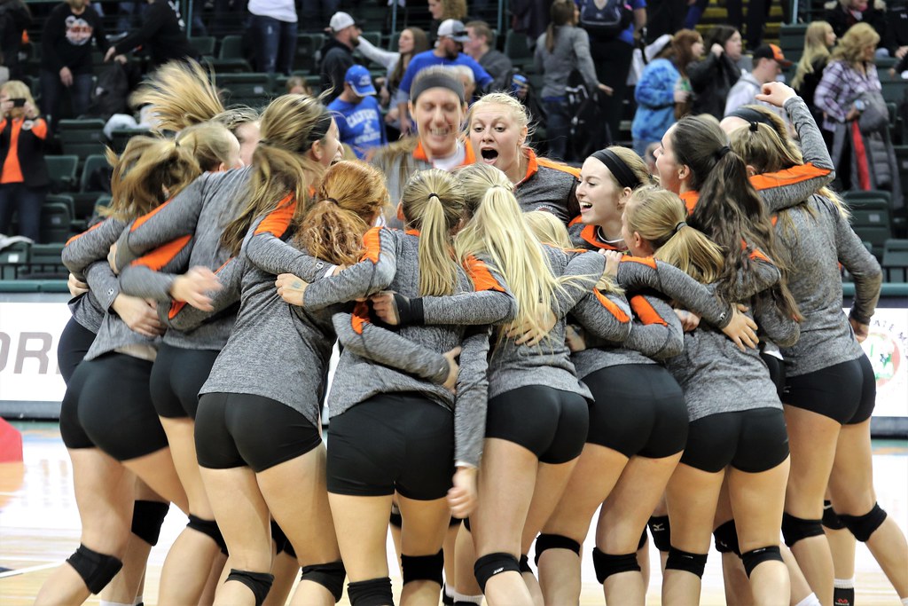 Volleyball / Varsity High School Girls Volleyball / 2018 O… Flickr