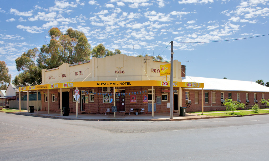 GOOLGOWI NSW Royal Mail Hotel Goolgowi NSW. 16th man Flickr