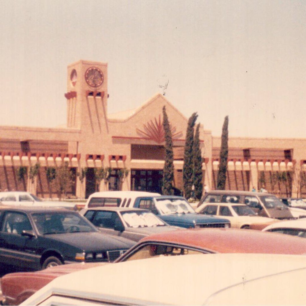 Victorville Mall May 1987 For Throwback Thursday. This w… Flickr