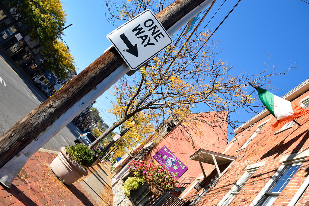 DSC_3271 O'Bryonville, Cincinnati. kennyb2b Flickr