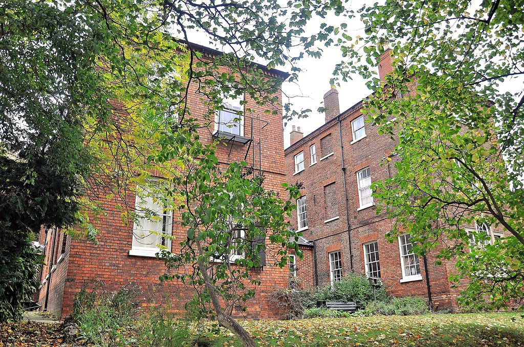 25904 The Grade II Listed Chad Varah House which has recen… Flickr