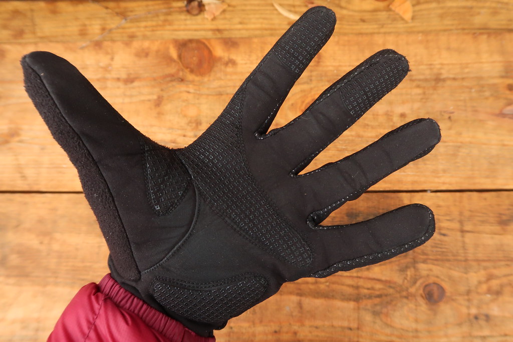 Review Phew! gloves Home is where your bike is