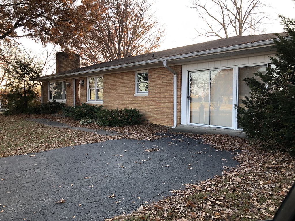 3421 Grant Line Road The only house left in this area that… Flickr