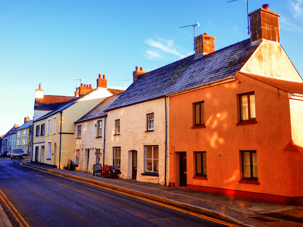 Laugharne, Carmarthenshire, Wales Laugharne is a town loca… Flickr