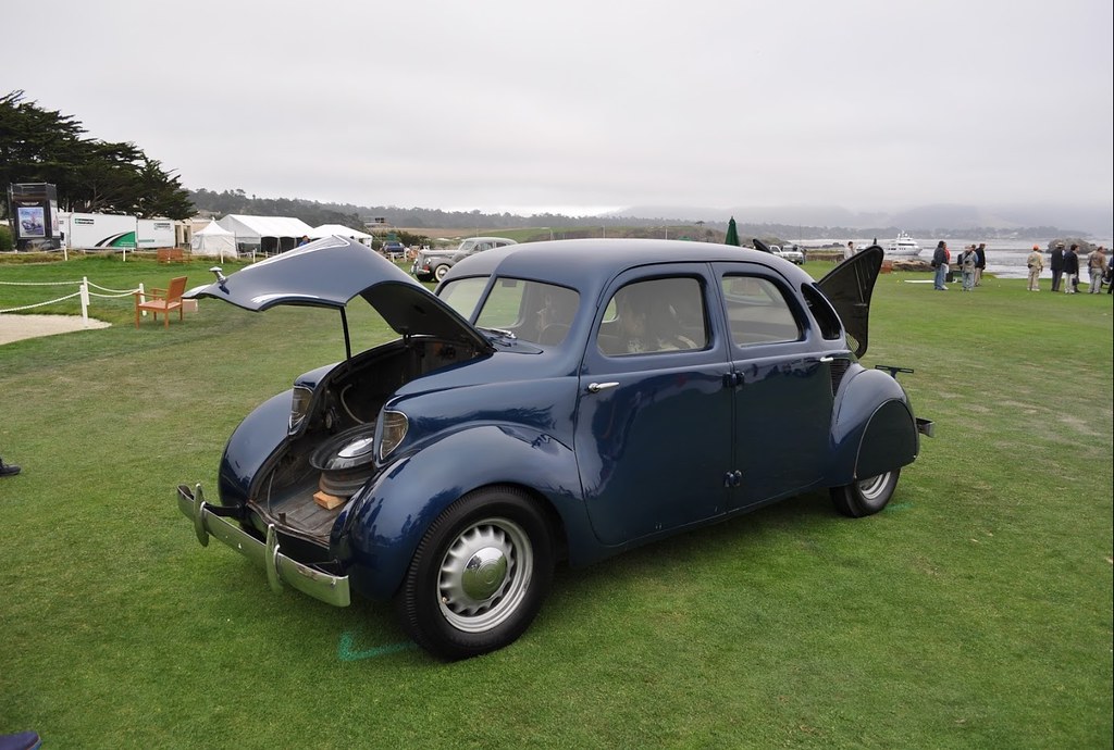 1935 Hoffman X8 A oneoff experimental car with a rearmo… Flickr