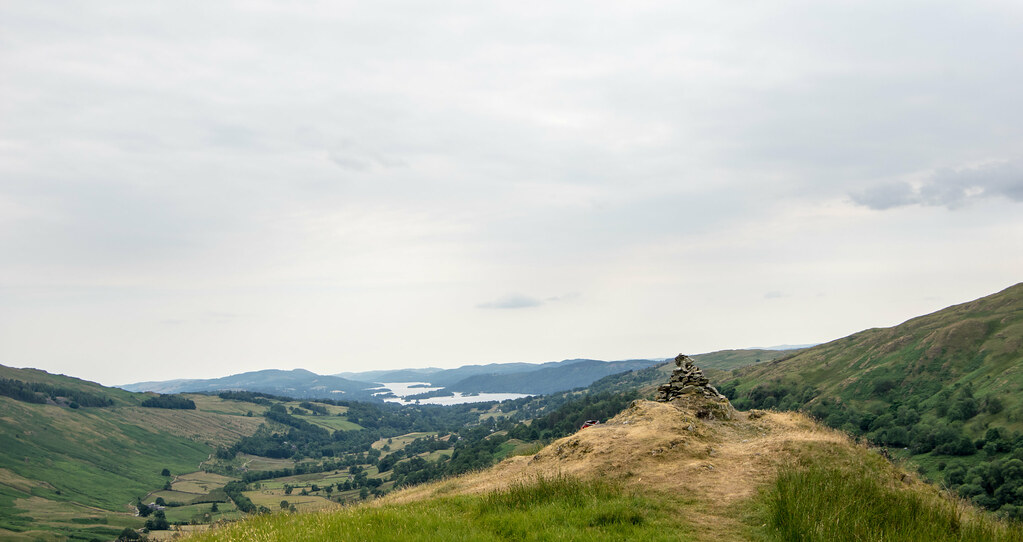 Troutbeck Tongue summit cairn Looking south to Windermere Flickr