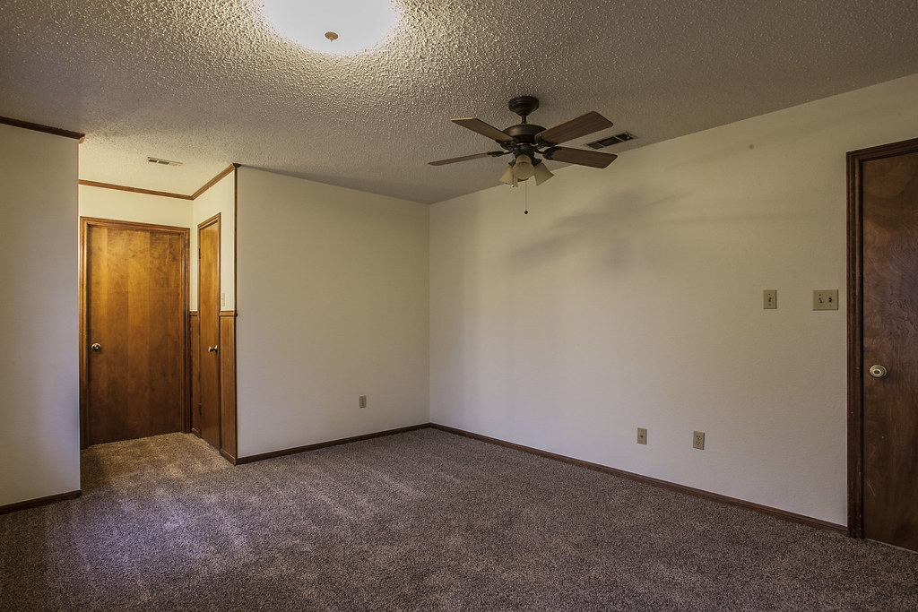 701 E Sandy Little River Academy, TX 7554 Brent Eckley Flickr