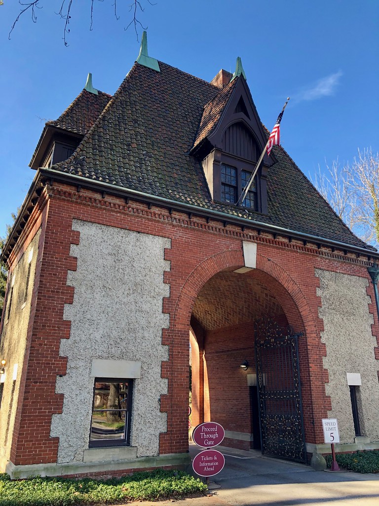 Lodge Gate, Biltmore Estate, Asheville, NC Built between 1… Flickr
