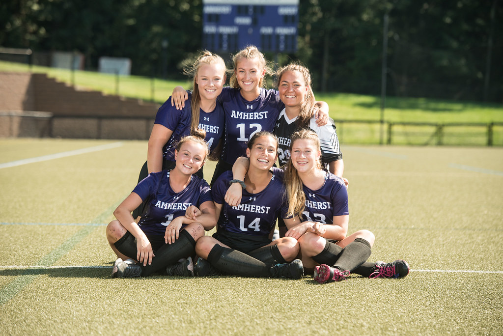 Amherst_College_Field_Hockey_Team_20180903_CS2_5136 Flickr
