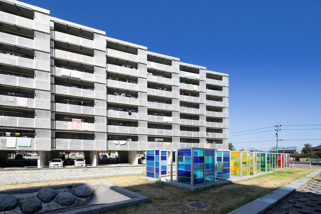 Kitagata Apartment Complex, Elizabeth Diller Gifu Japan David Ewen