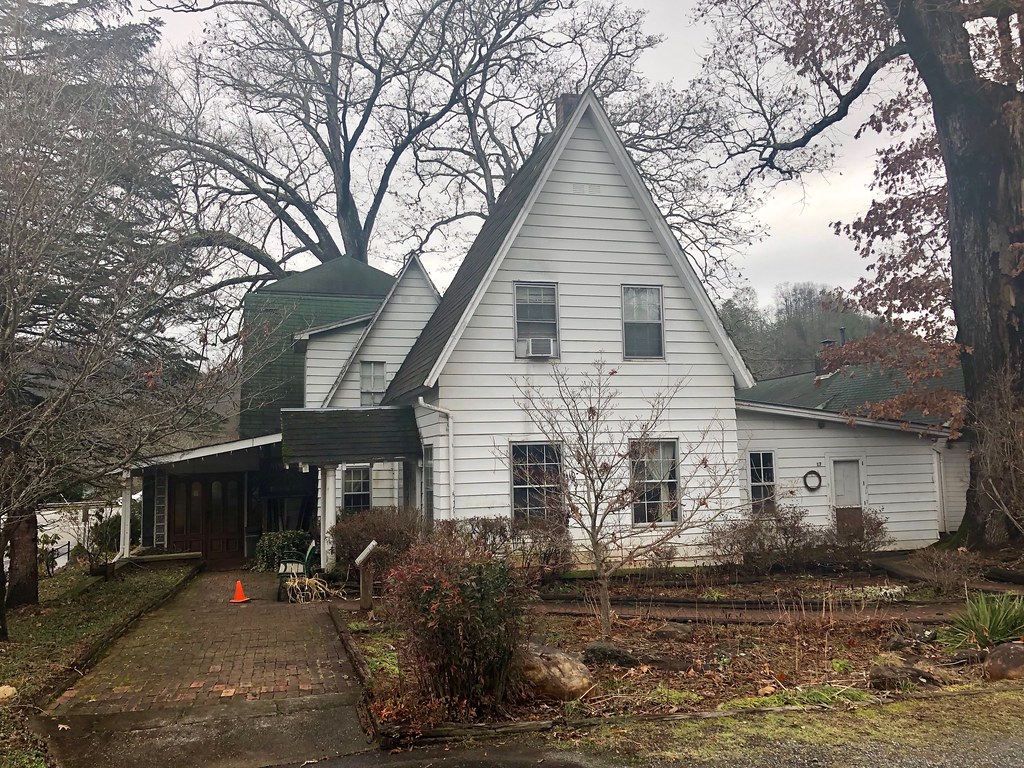 Riverwood Shops, Dillsboro, NC The largest residential str… Flickr