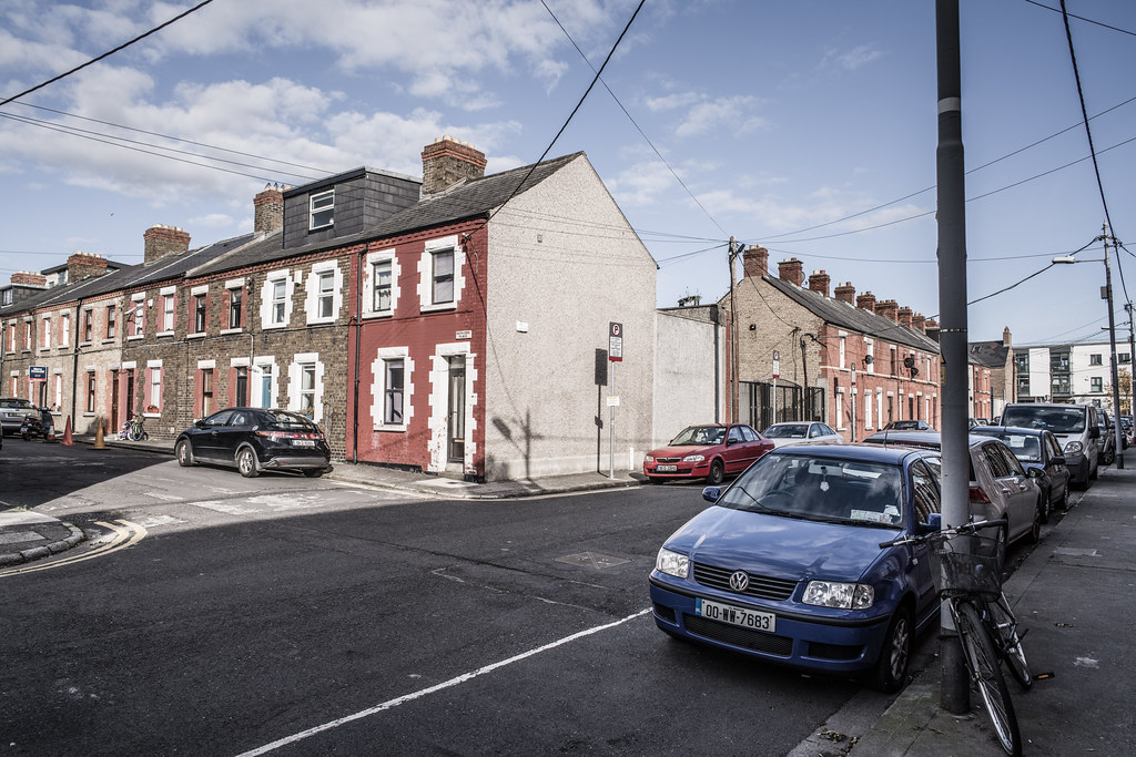 SOUTH DOCK STREET [SOUTH LOTTS AREA OF DUBLIN 4]146003 Flickr