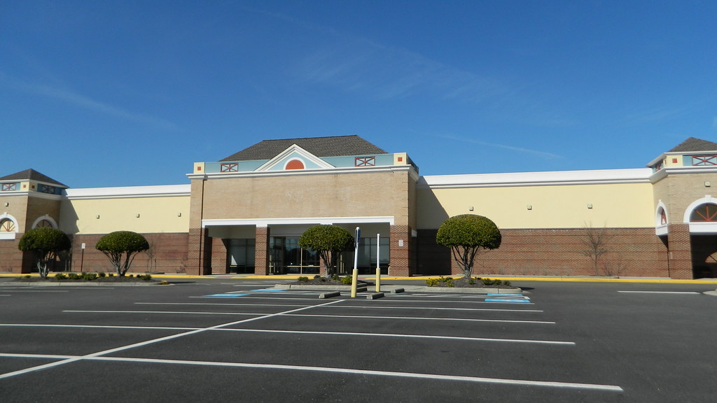 Babies R Us (closed) Babies R Us 8882 (closed) [40,000 sq… Flickr