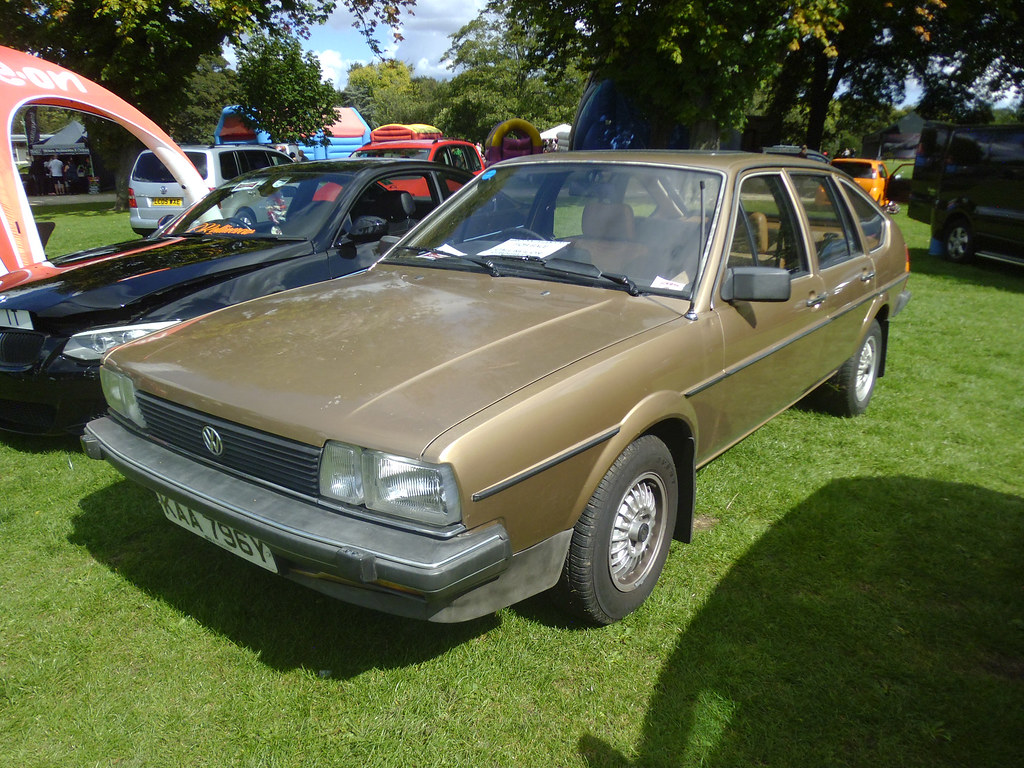 Hull '14 VW Passat GL (1) KAA 796Y 1982 Volkswagen Pas… Flickr