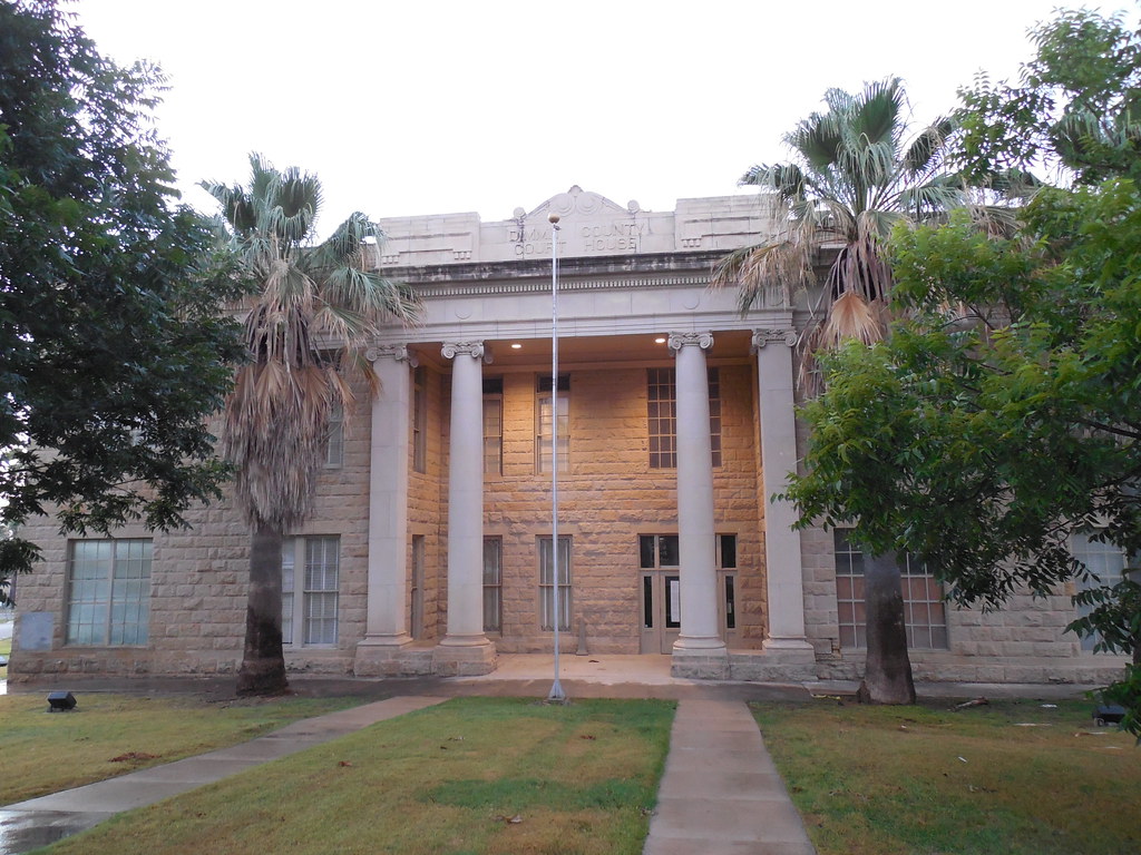 Dimmit County Courthouse Carrizo Springs, Texas Constructe… Flickr