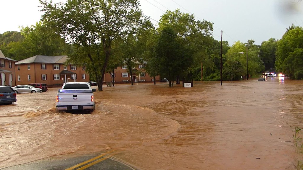 flooding in Lynchburg, Virginia Sandusky Square Apartments a photo