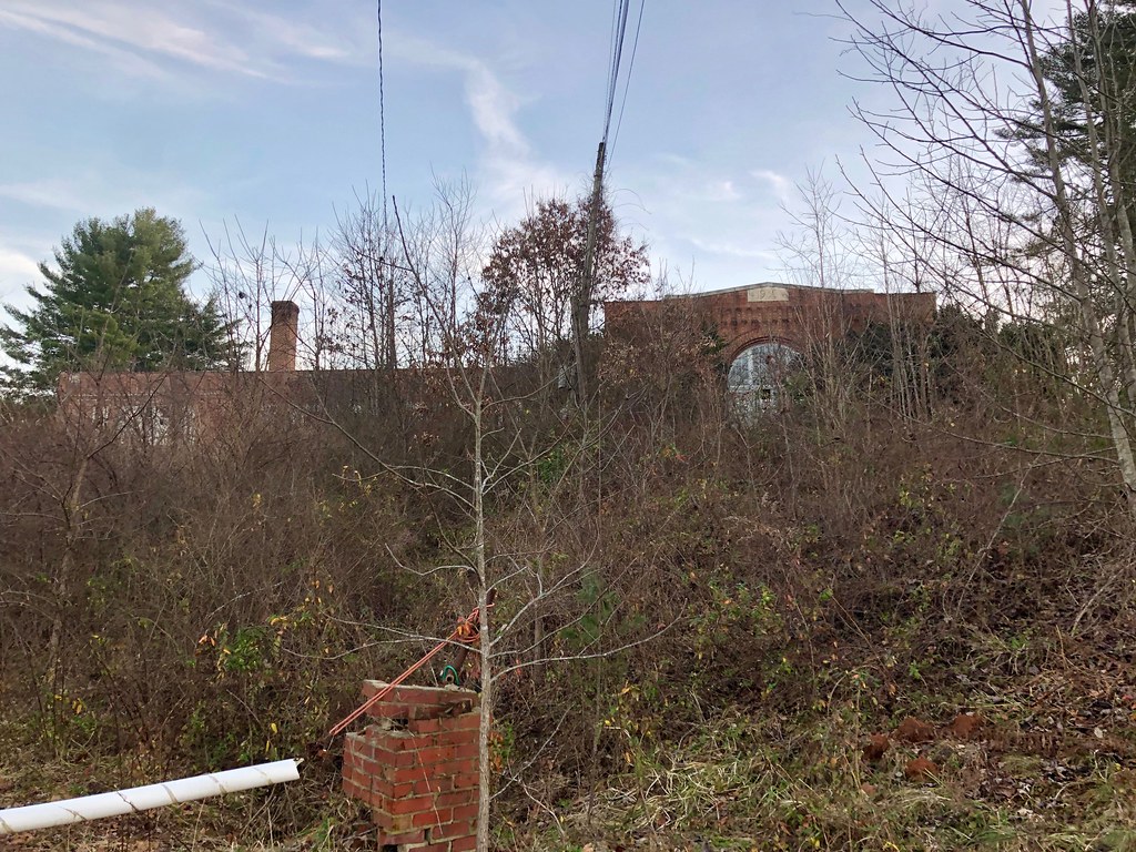 Old Morning Star School, Morning Star, NC Warren LeMay Flickr