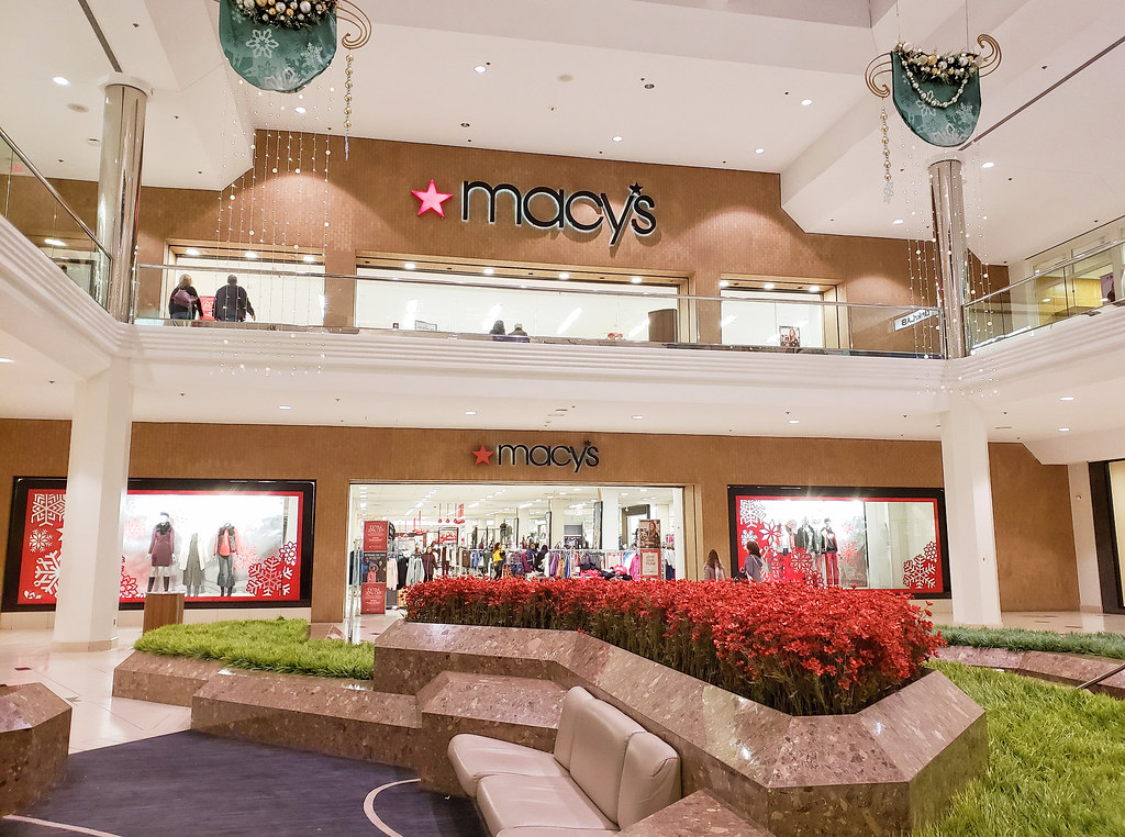 macy*s Court at Twelve Oaks Mall The Caldor Rainbow Flickr