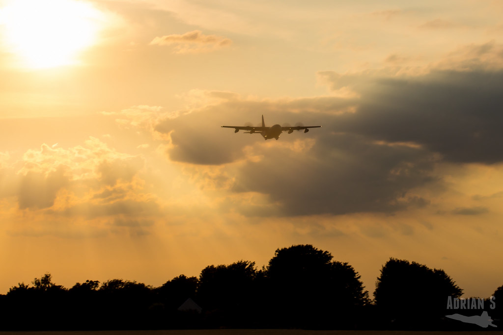 Holywell Row, Bury Saint Edmunds IP28 8NB, UK Sunrise Sunset Times