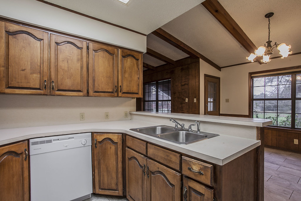 701 E Sandy Little River Academy, TX 7554 Brent Eckley Flickr