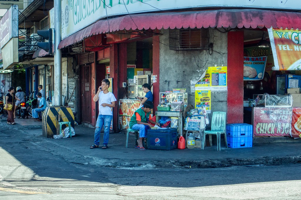Corner Activity on a busy street corner, Bacolod City, Phi… Flickr