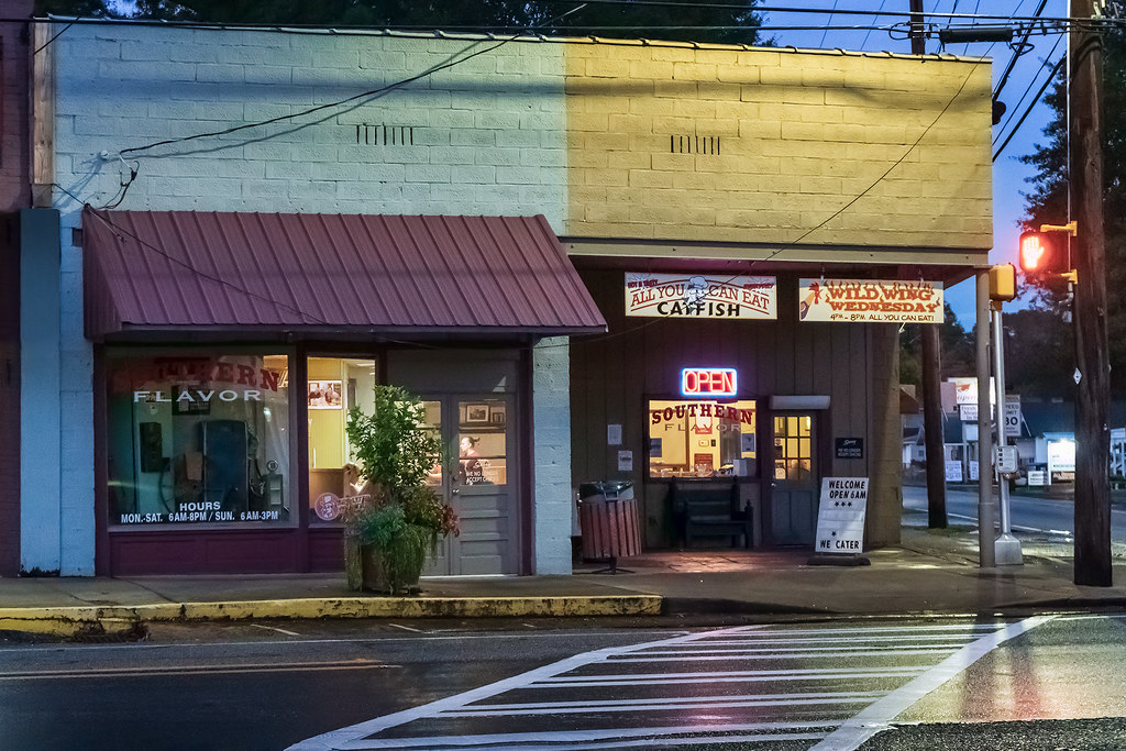 Southern Flavor A restaurant in Cave Spring, Richard Melton