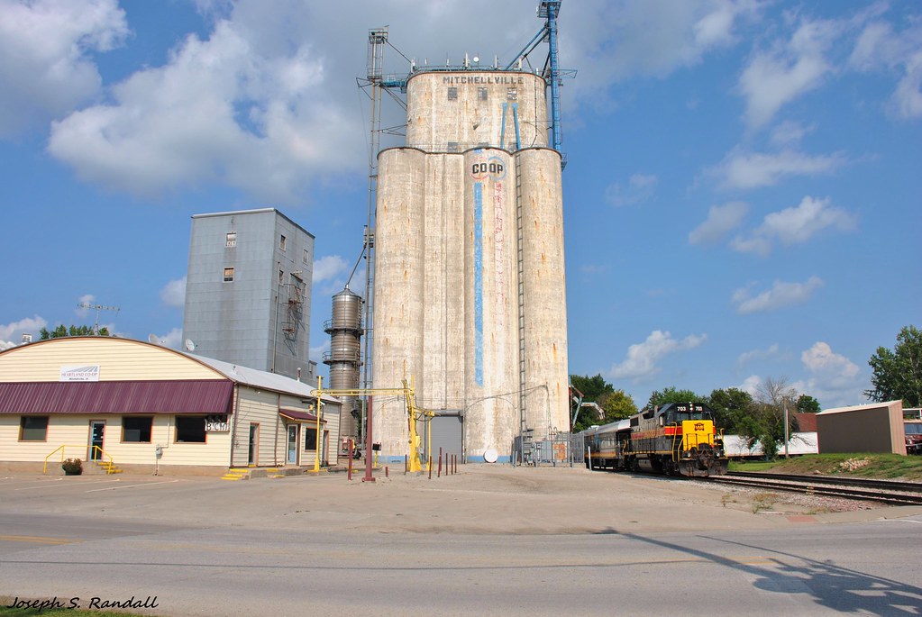 Resting in Mitchellville Iowa Interstate 703 & the rest of… Flickr