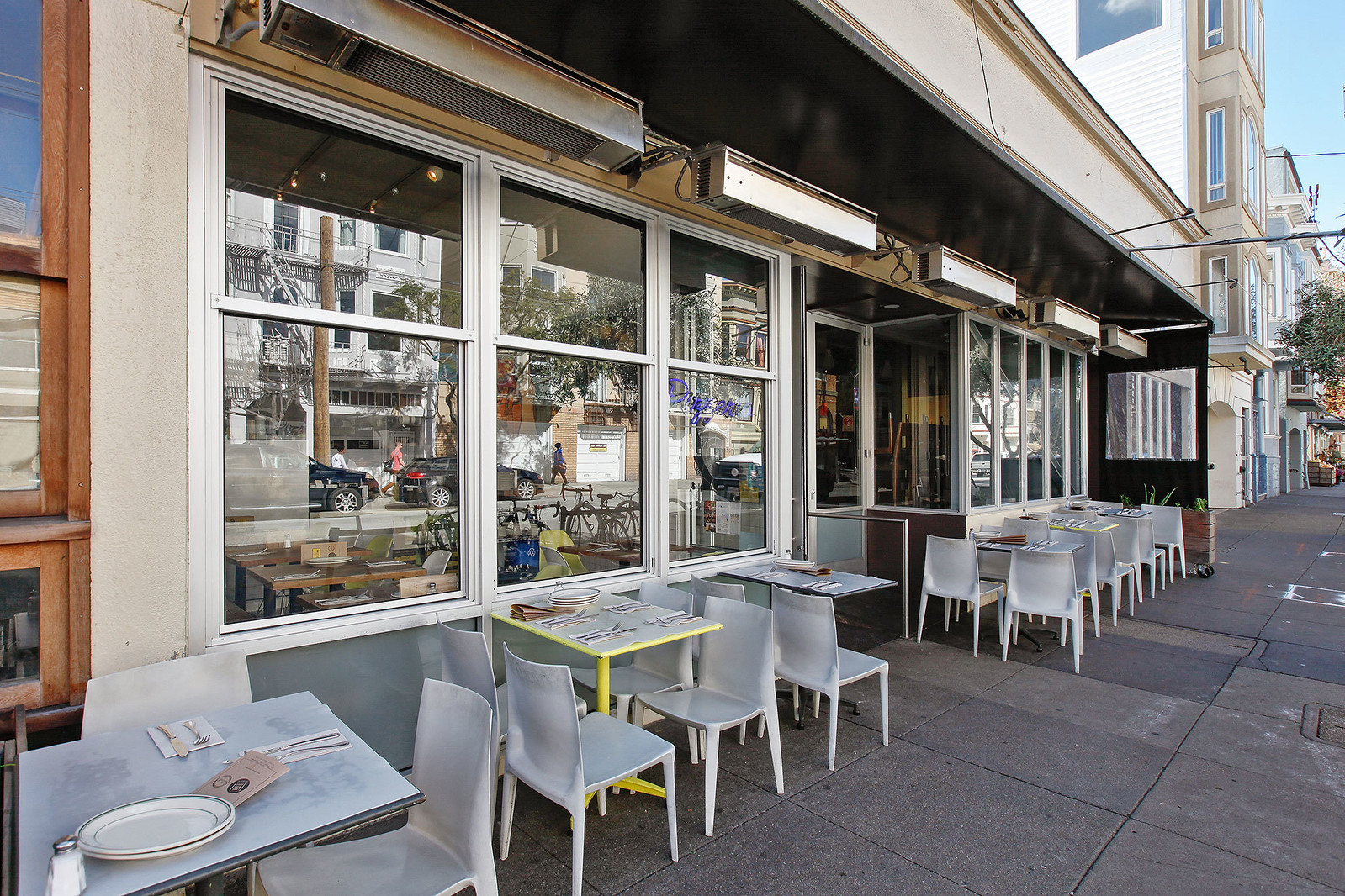 71 Albion Street, San Francisco Presented by Iris Prada