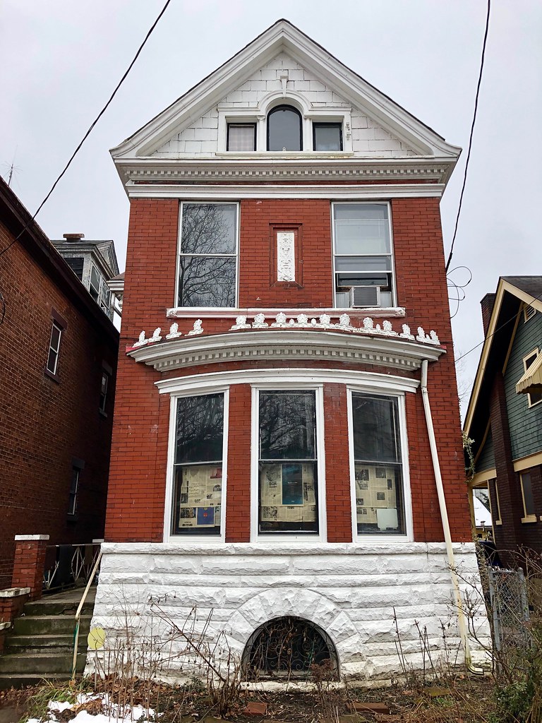 Chase Avenue, Northside, Cincinnati, OH Warren LeMay Flickr