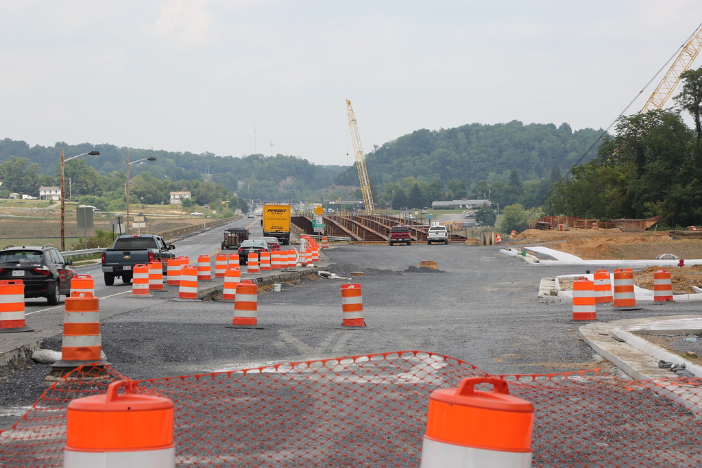 South Fork Bridge The Route 340/522 South Fork Bridge proj… Flickr