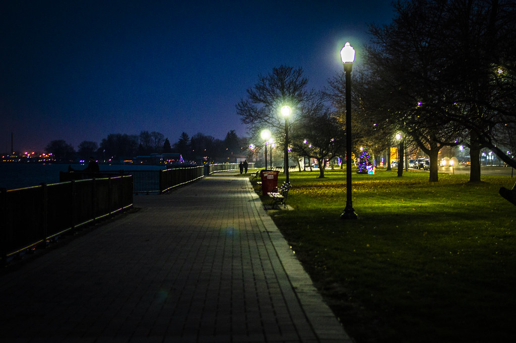 These photos were taken at John D. Dingell Park in Ecorse,… Flickr