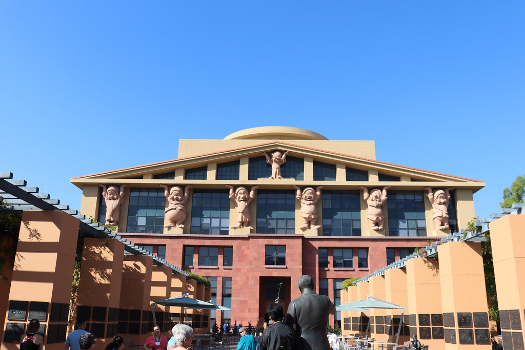 Team Disney The Michael D. Eisner Building at the Walt D… Flickr