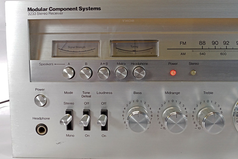 SOLD Vintage Silverface Modular Component Systems MCS 3233 Stereo