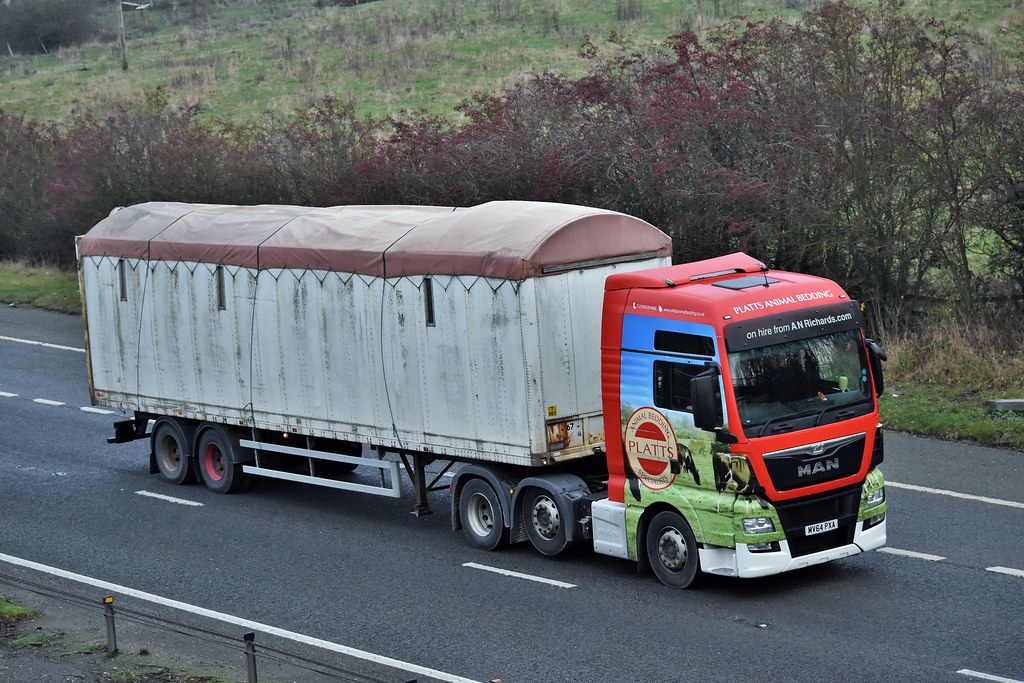 Platts Animal Bedding MV64 PXA NORTH EAST TRUCK PHOTOS Flickr