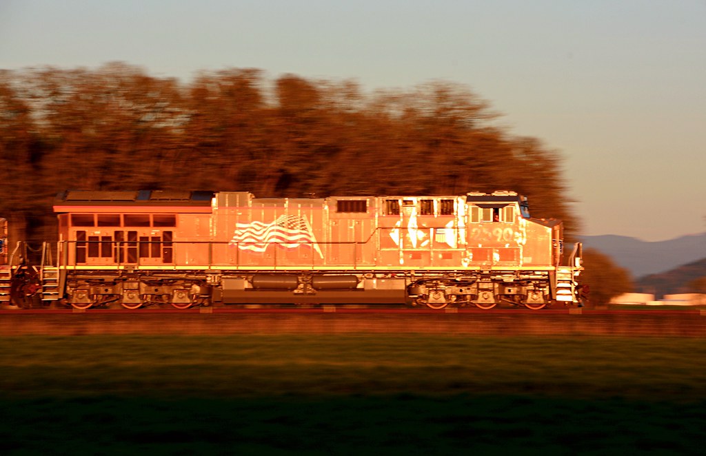 Halsey, Oregon Panning for gold along the old SP Valley ma… Enrique
