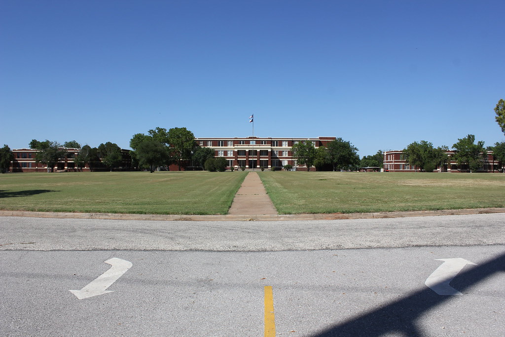 North Texas State Hospital, Wichita Falls, TX Nicolas Henderson Flickr