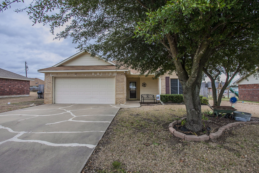 51 Circle Drive Whitney, TX 76692 Brent Eckley Flickr