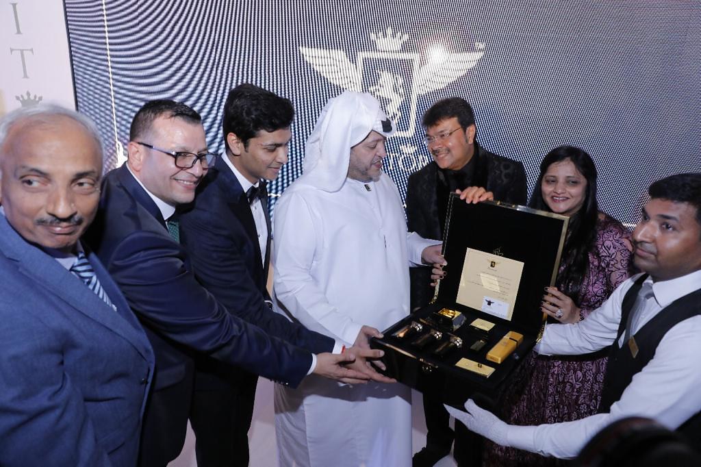 Valor Real Estate at Vincitore Boulevard Opening Valor Rea… Flickr