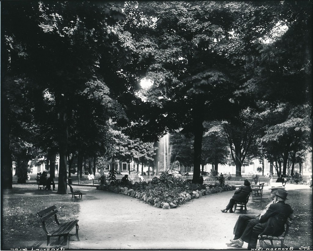 Bronson Park, Kalamazoo, 19151926 View of first fountain … Flickr