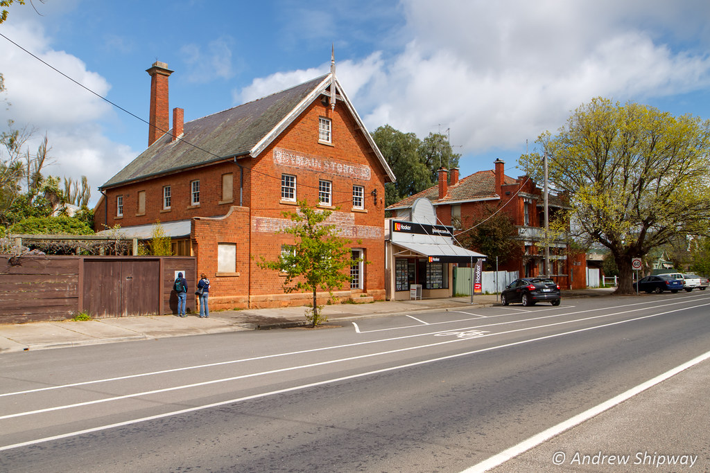 Old Flour Mill (1869), Heathcote, Victoria. Andrew Shipway Flickr