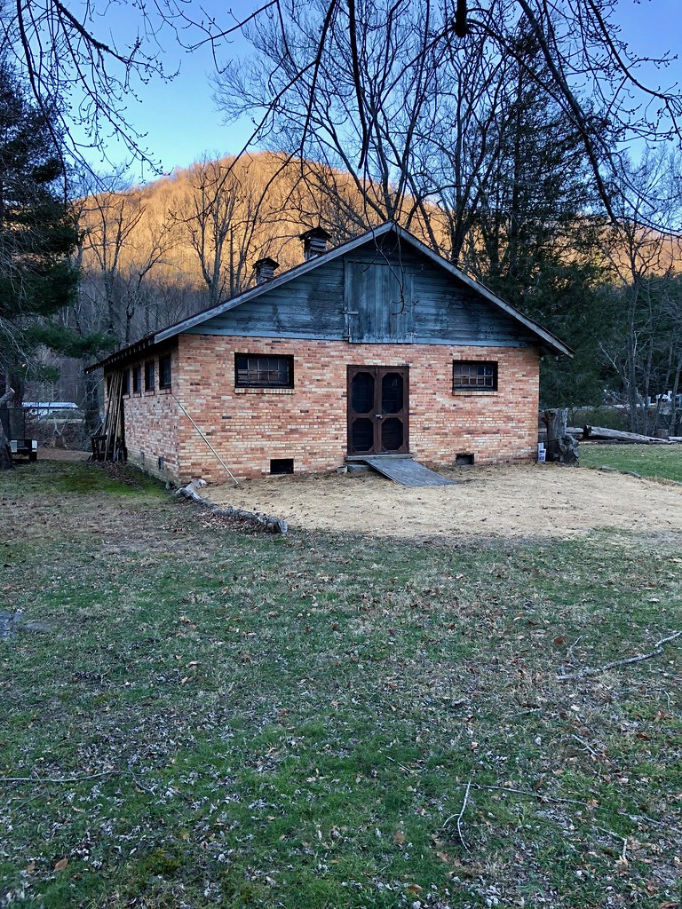 Cruso Road, Cruso, NC Warren LeMay Flickr