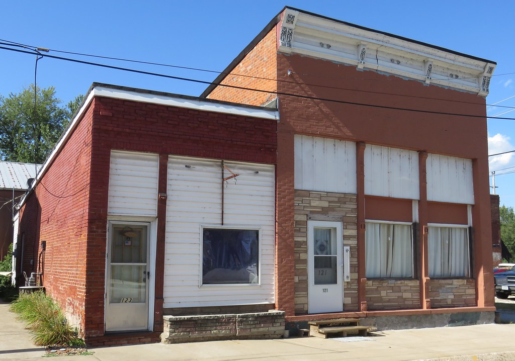 Storefront Buildings (Winfield, Missouri) Winfield, Missou… Flickr