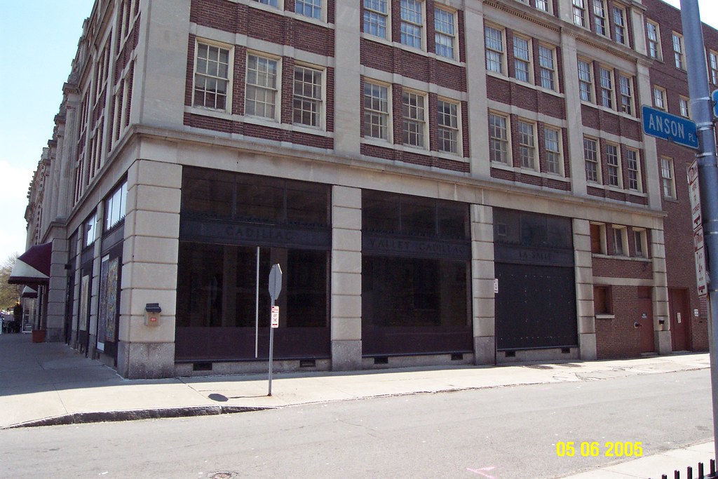 East Avenue, Rochester, NY, 2005 windsand34 Flickr