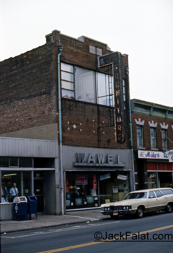 Dundee Post Office Wawel Furniture Mike's Clam Bar. 14… Flickr
