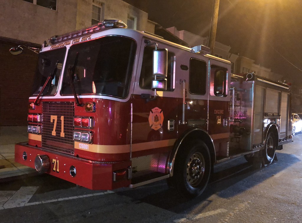 PFD Engine 71 | Philadelphia Fire Department Engine 71 2012 … | Flickr