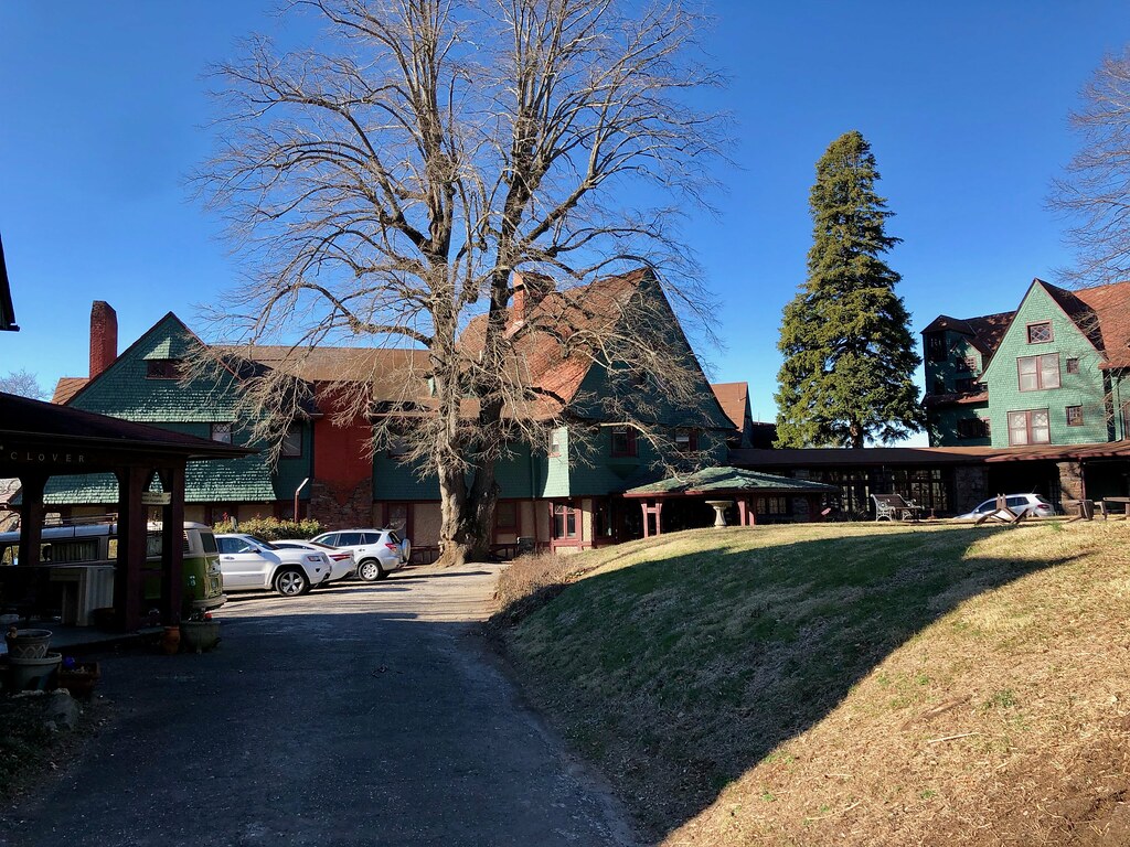 Manor Inn, Albemarle Park, Asheville, NC The Manor Inn was… Flickr