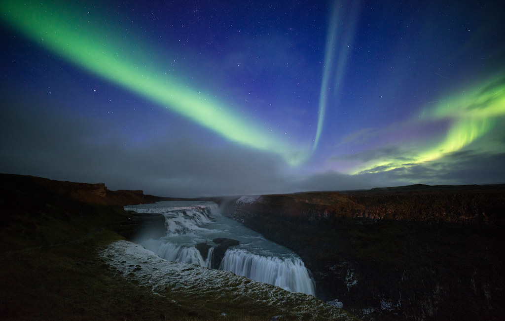 Aurora over Gullfoss The Northern lights over Gulffoss in … Flickr